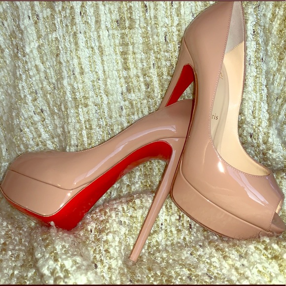 Christian Louboutin Shoes - Loubs Loubs! Sexiest Heels in History 👄